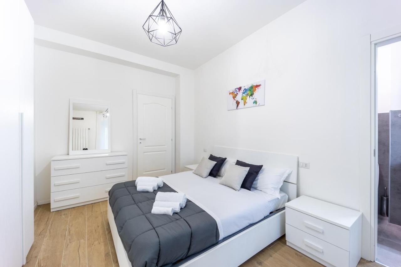Sansiro Luxury Wi-Fi & Netflix Apartment Milan Luaran gambar